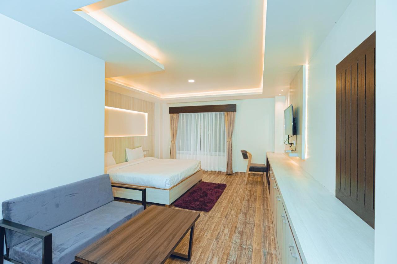 Ferienwohnung Poms Penthouse Pokhara Exterior foto